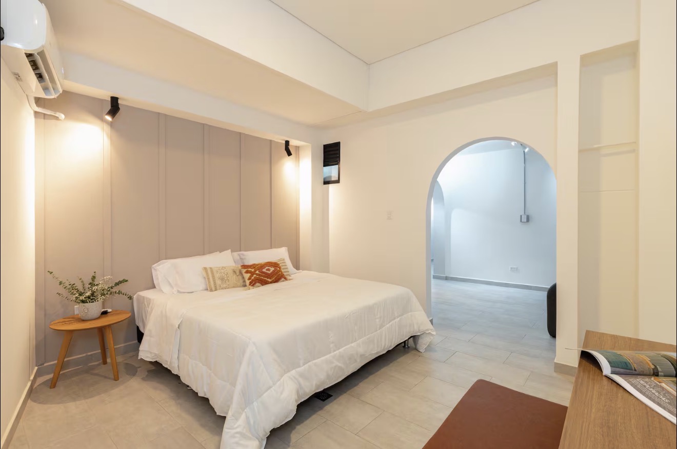 Suite AL101