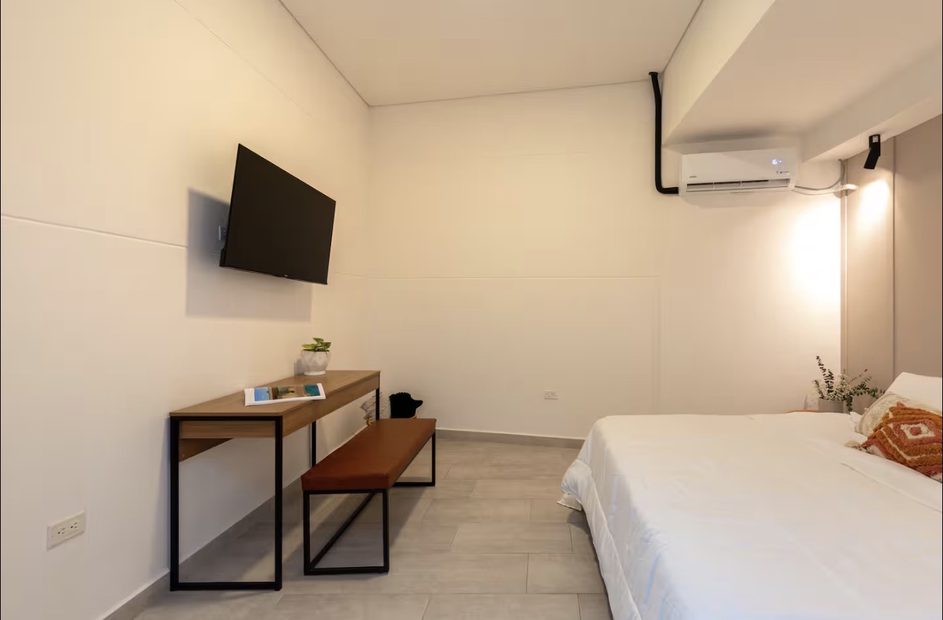 AL101 — workspace and bedroom